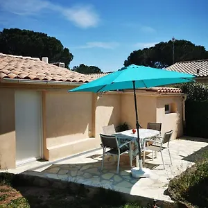 https://f2-independant-dans-villa-avec-piscine-et-jacuzzi-le-muy.fr-provencehotel.com