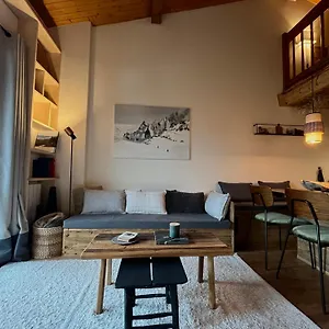 Ensoleille Aux Tines, Vue Massif Apartment